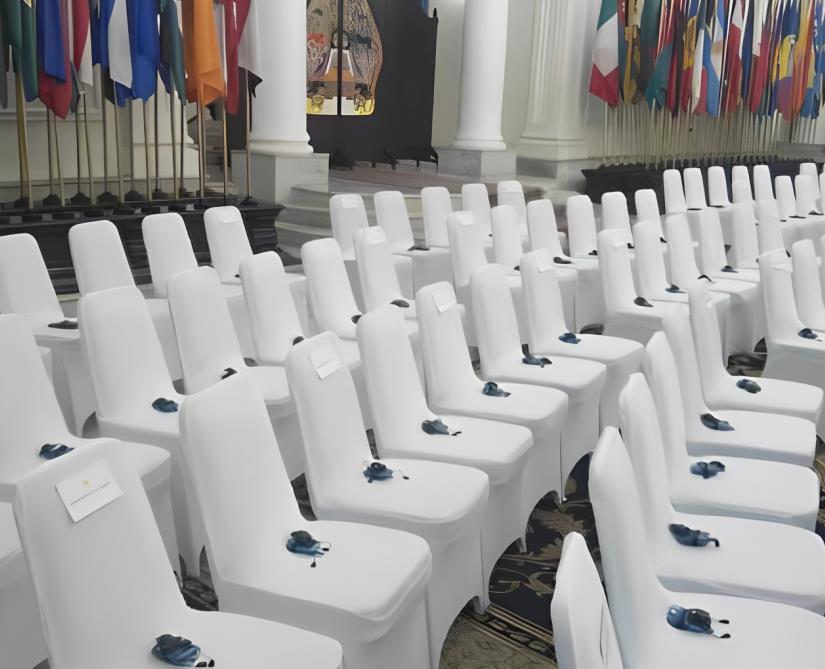 Why High-End Hotels and Reception Venues Are Adopting Wireless Tour Guide System(图3)