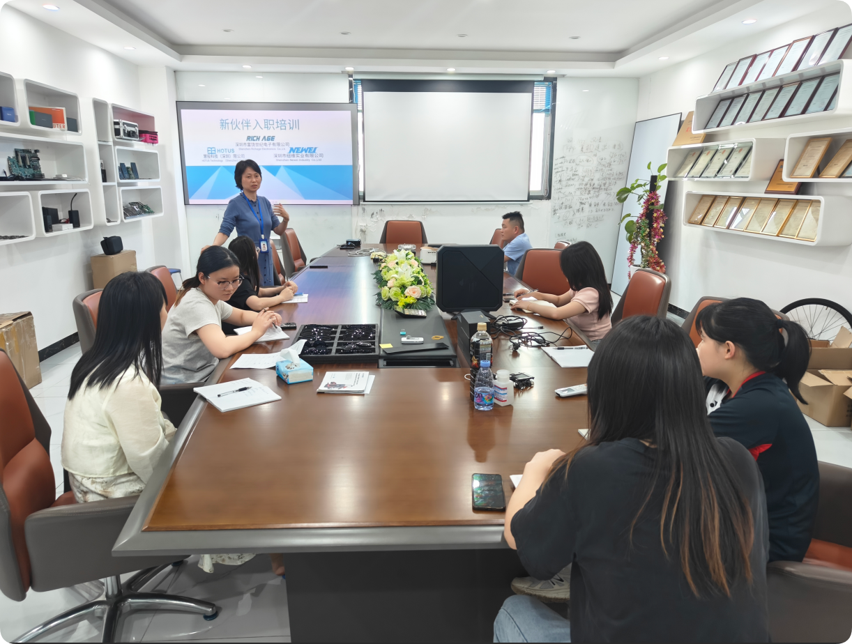 Why Factory Safety Training Demands a Different Kind of Wireless Audio Solution(图3) Why Factory Safety Training Demands a Different Kind of Wireless Audio Solution(图3)