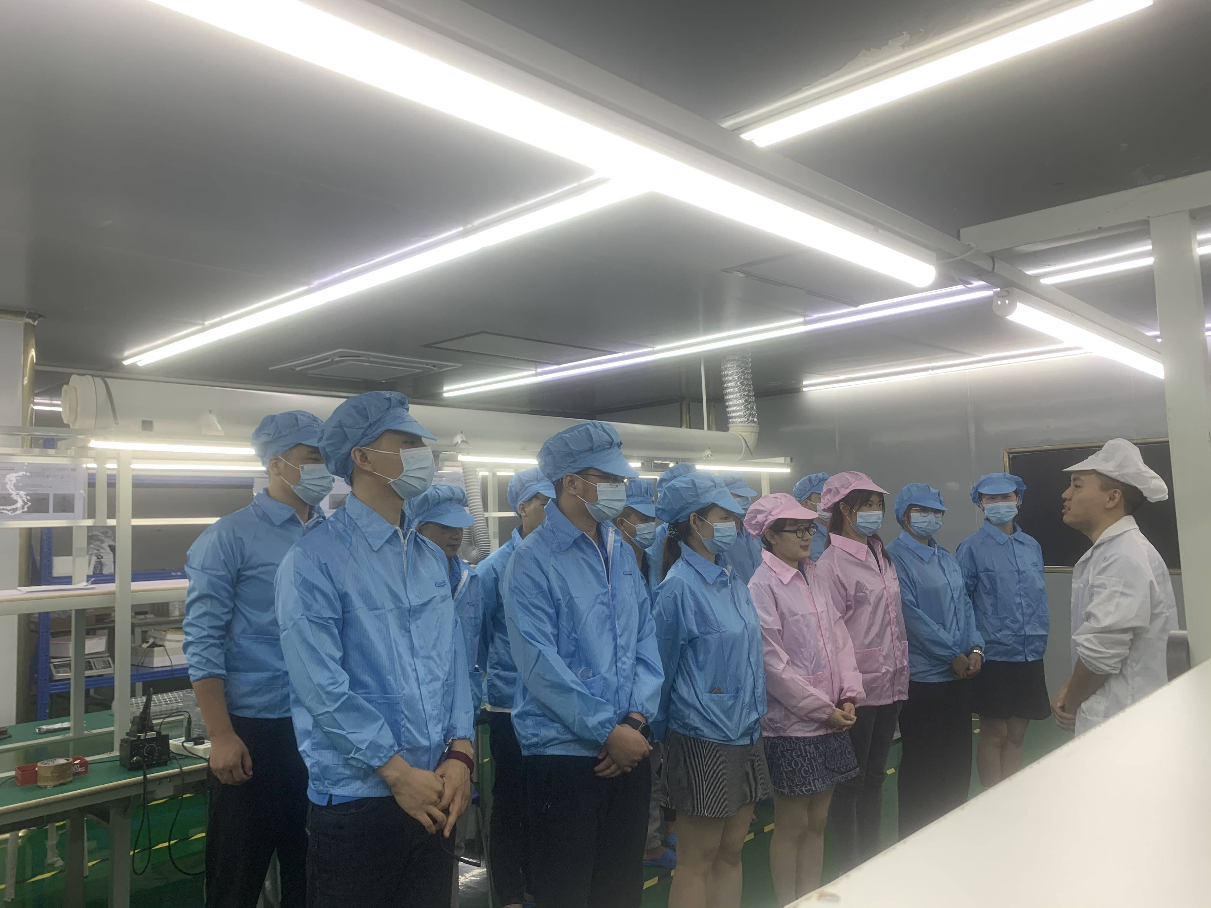 Why Factory Safety Training Demands a Different Kind of Wireless Audio Solution(图2) Why Factory Safety Training Demands a Different Kind of Wireless Audio Solution(图2)