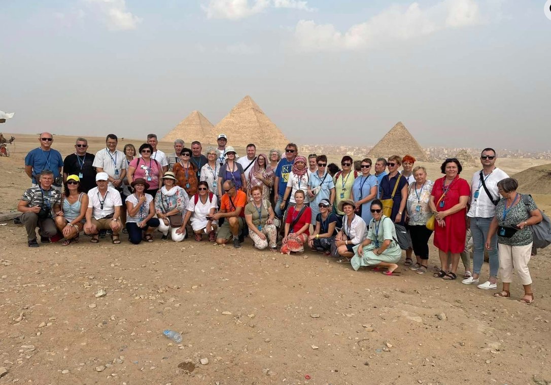 <strong>RC2401 Europe Multi-Country Senior Tour: 21-Day Cultural Journey Case Study</strong>