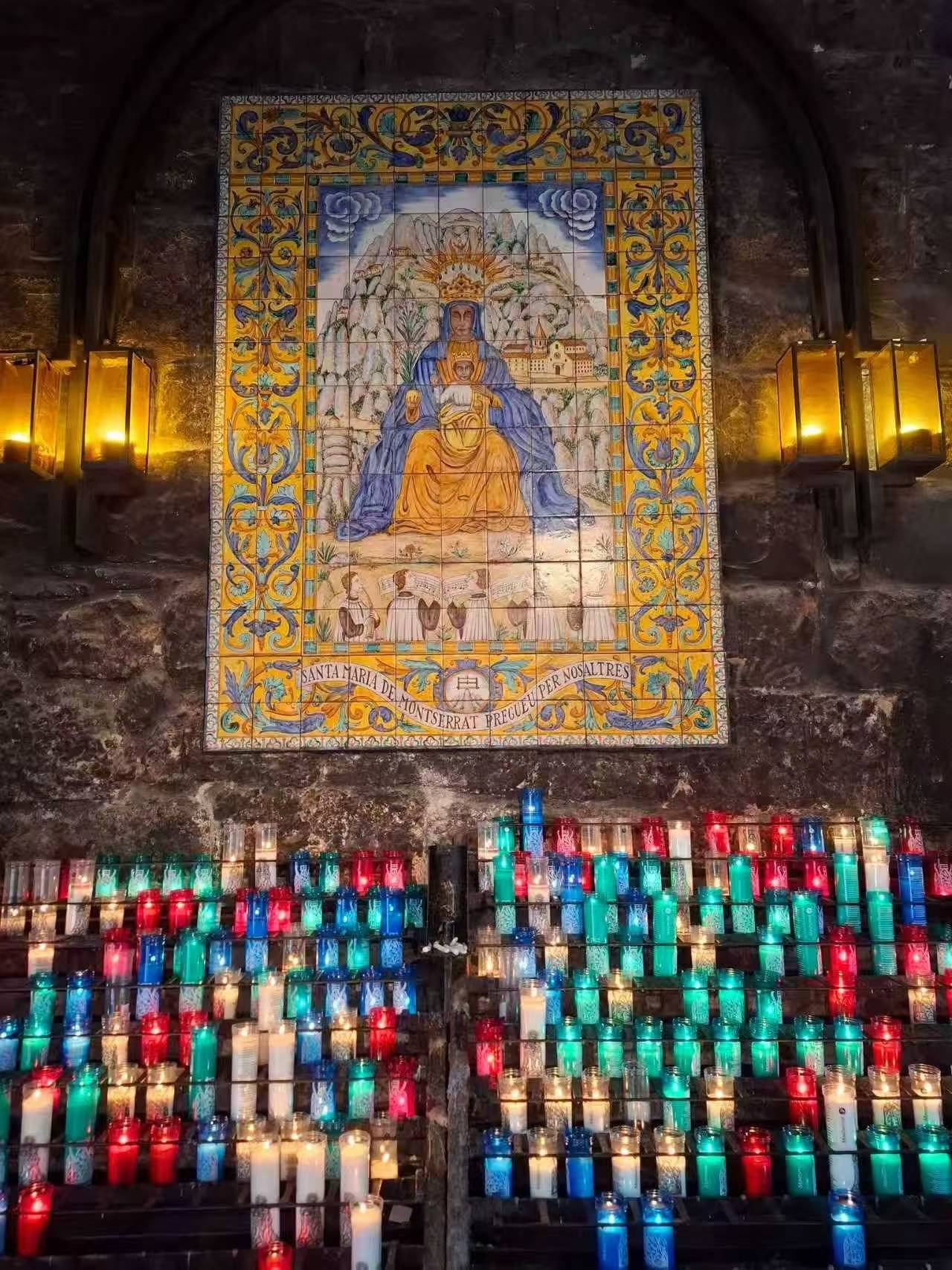 RC2501 Montserrat Pilgrimage Wireless Tour Guide System: Religious Tour Case Study(图2)