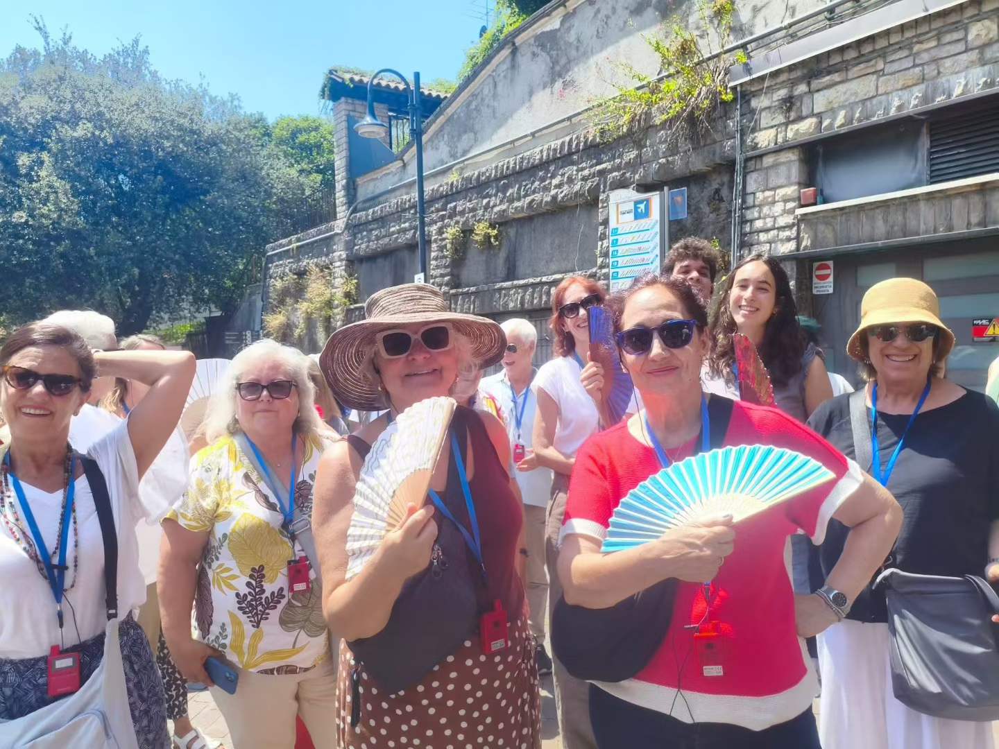 💡 Why City Walking Tours Are Harder Than They Look(图1) 💡 Why City Walking Tours Are Harder Than They Look(图1)